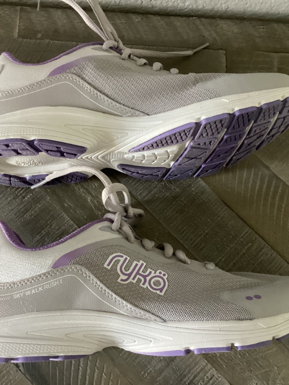 Ryka SKY WALK RUSH women’s Shoes, size 9 - Picture 7 of 7